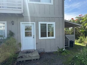 73-1006 Ahikawa St, Unit Back House Lower in Kailua Kona, HI - Building Photo - Building Photo
