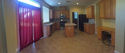 2141 Buck River St in Yuba City, CA - Building Photo - Building Photo