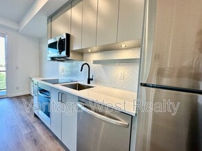 1274-1274 Devonshire Ave in Kelowna, BC - Building Photo - Building Photo