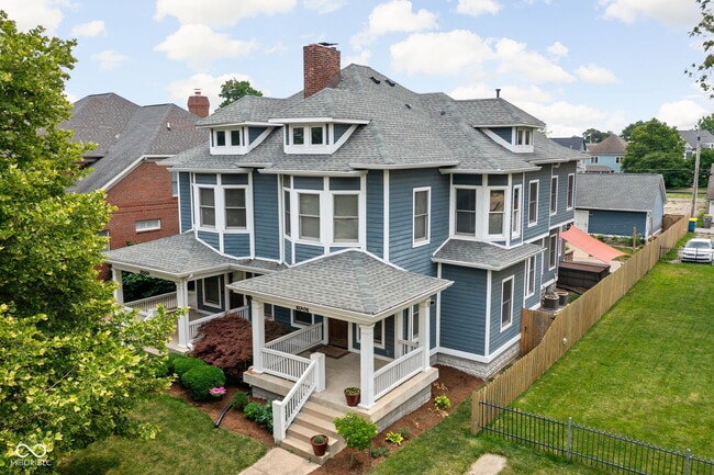 property at 1531 N College Ave