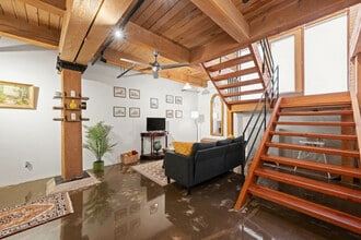 10303-10107 107 St NW in Edmonton, AB - Building Photo - Building Photo