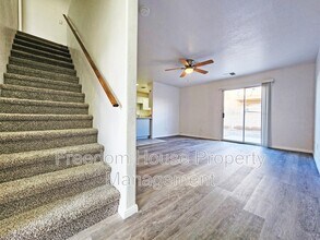 670 Bourbon St in Pahrump, NV - Building Photo - Building Photo