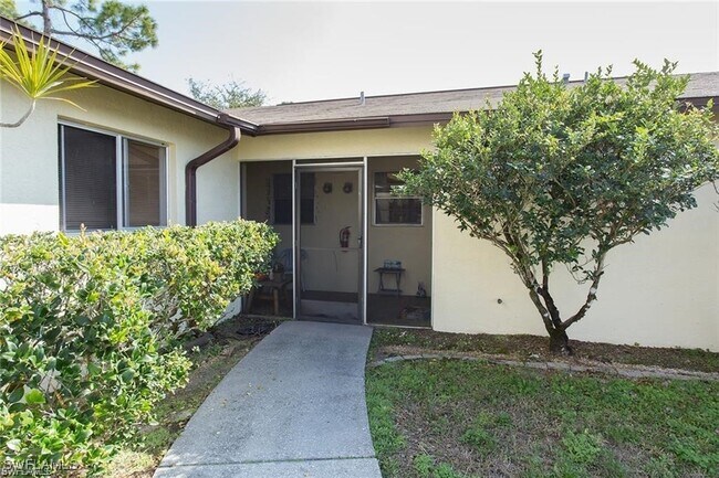 1001 SE 24th Ave in Cape Coral, FL - Building Photo - Building Photo