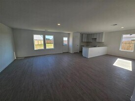 1310 Charlotte Wy in Wharton, TX - Building Photo
