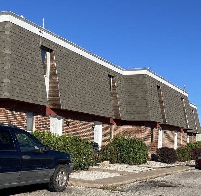 property at 2600 Adams St