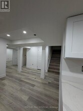 1569 Pennel Dr in Oshawa, ON - Building Photo - Building Photo