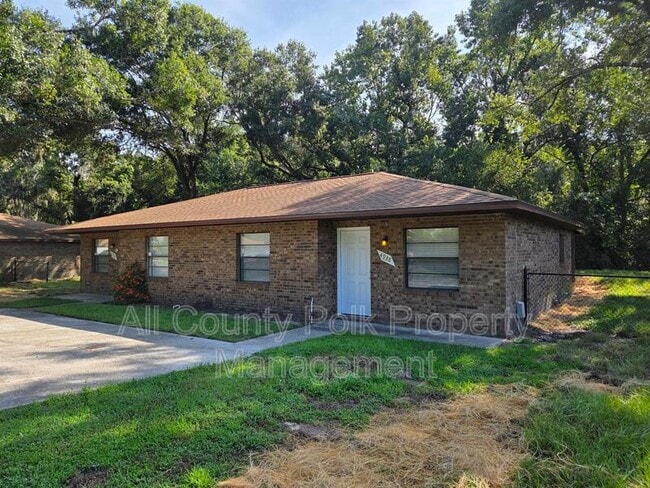 4938 Malibu Ct in Lakeland, FL - Building Photo - Building Photo