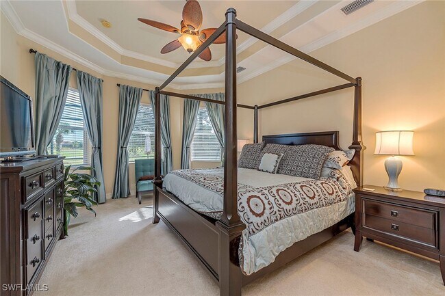 property at 7812 Valencia Ct