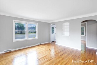 3110 W Michigan Ave in Kalamazoo, MI - Building Photo - Building Photo