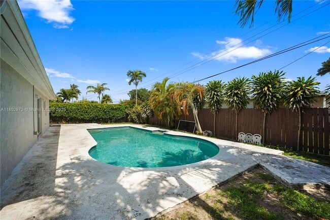 10501 SW 53rd St, Unit 3 in Miami, FL - Building Photo - Building Photo