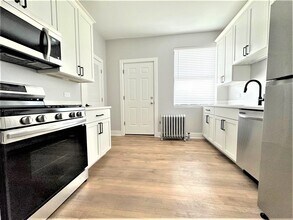 1400 W Summerdale Ave in Chicago, IL - Building Photo - Building Photo