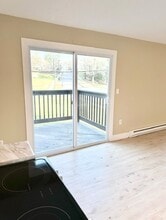 21 Camp St in Jamestown, NY - Building Photo - Building Photo