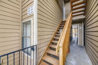 2929 W Floyd Ave in Denver, CO - Foto de edificio - Building Photo