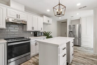 3219 Chippers Crossing in Montgomery, TX - Foto de edificio - Building Photo