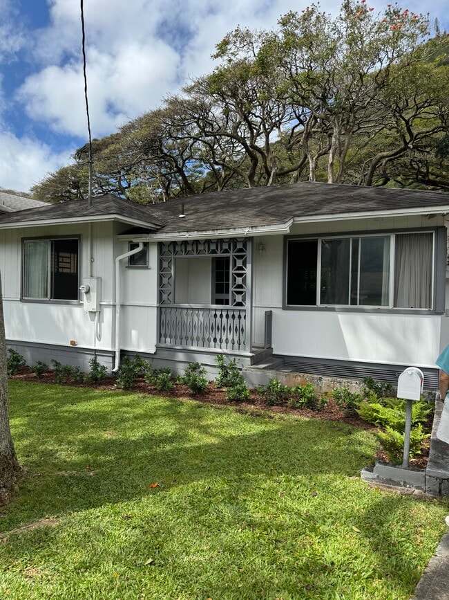 property at 2976 Oahu Ave