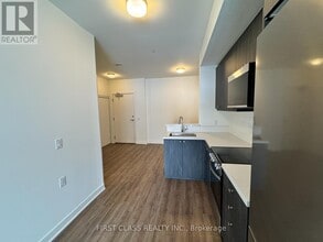 51 Clarington Blvd in Bowmanville, ON - Building Photo - Building Photo