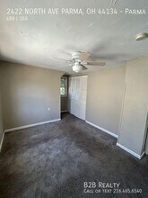 2422 North Ave in Parma, OH - Foto de edificio - Building Photo