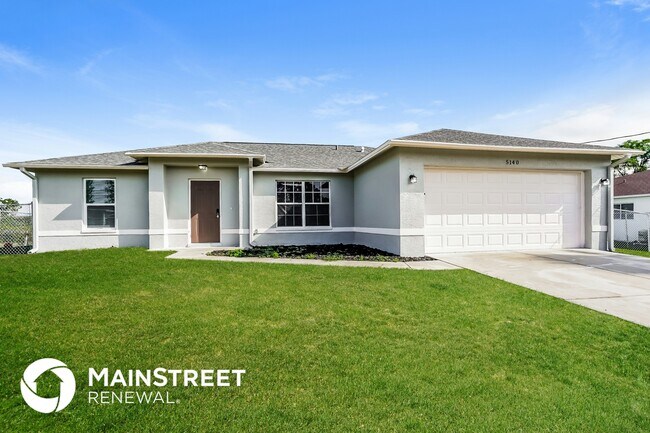 5140 27th St SW in Lehigh Acres, FL - Building Photo - Building Photo