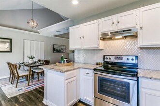 210 Sorrel Trail in Keller, TX - Building Photo - Building Photo