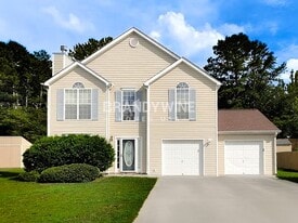 1038 Wynnbrook Ln in Jonesboro, GA - Building Photo