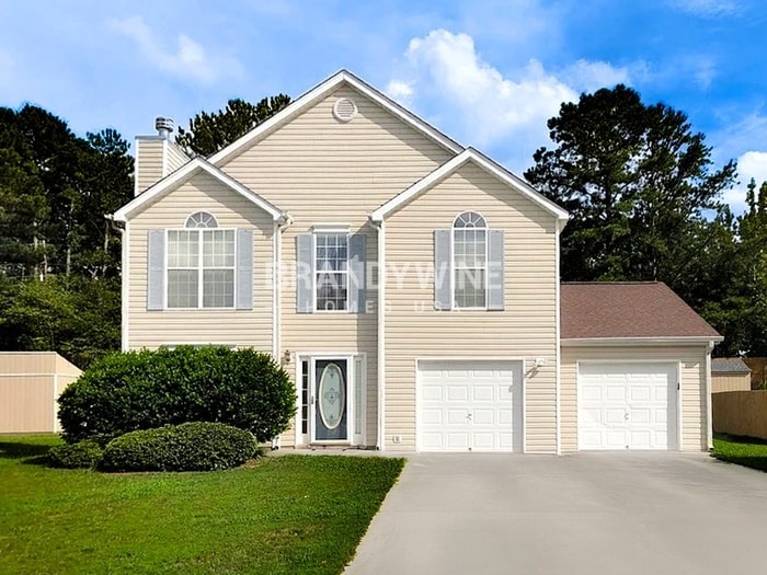 1038 Wynnbrook Ln in Jonesboro, GA - Building Photo