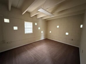 729 E Commerce St in Altus, OK - Building Photo - Building Photo