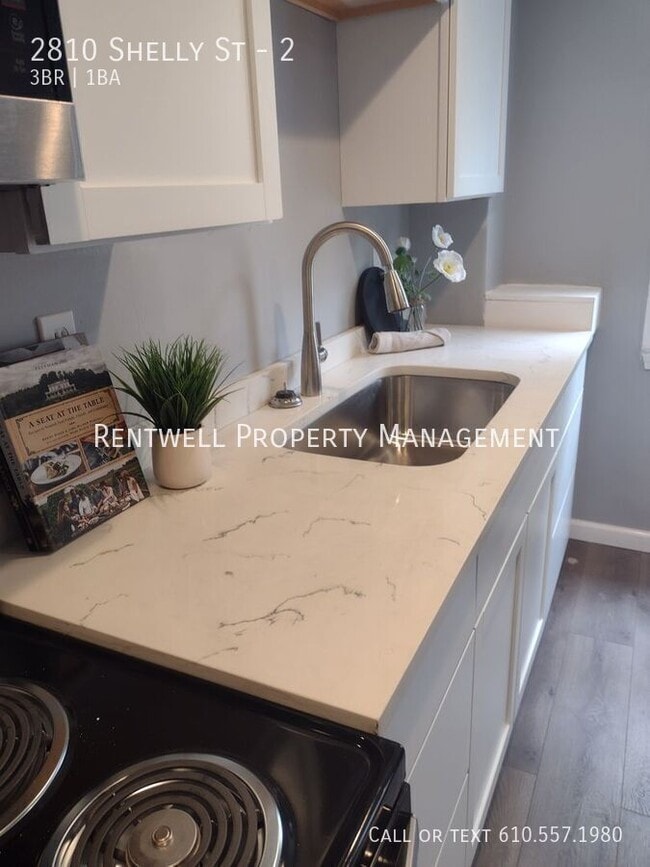 property at 2810 Shelly St
