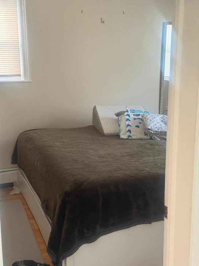 property at 4076 Grace Ave