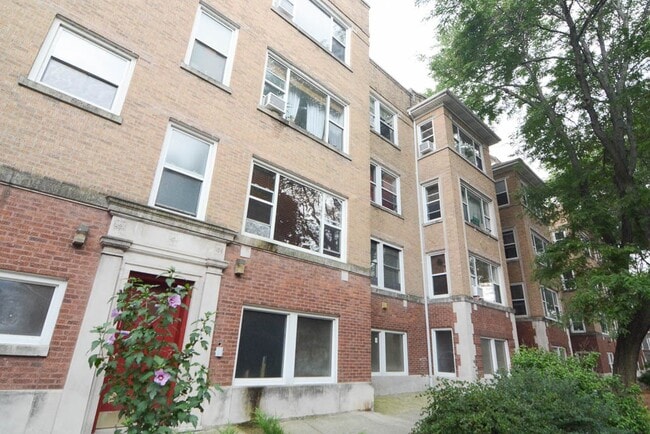 1421 W Jonquil Ter, Unit 3