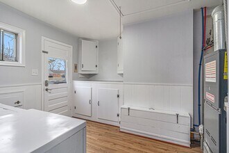 24310 Rosemarie Ave in Warren, MI - Building Photo - Building Photo