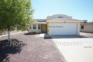 807 Jaime St in Anthony, TX - Building Photo