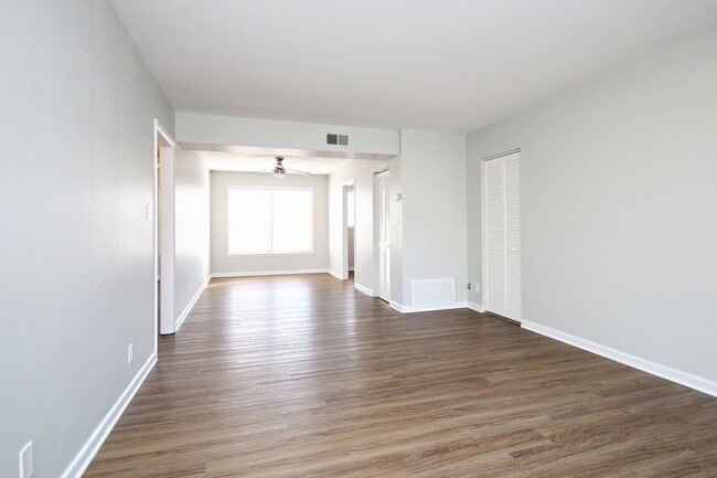 property at 2527 Hydraulic Rd