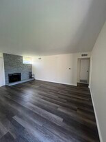 17156 Simonds St in Los Angeles, CA - Building Photo