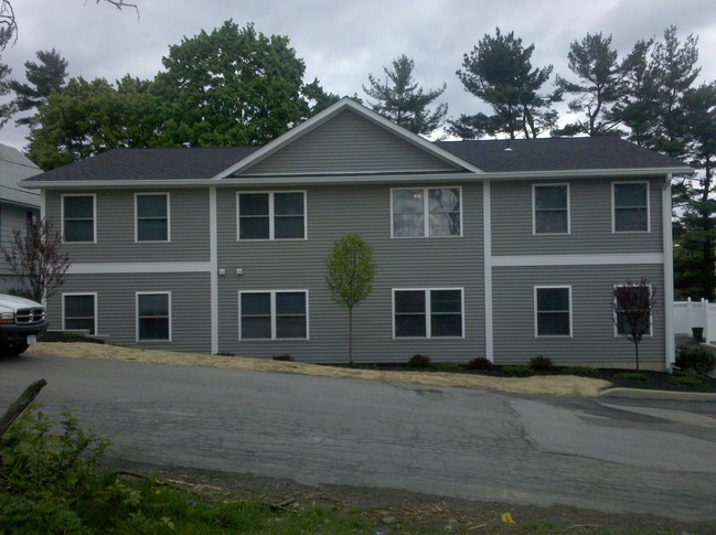 4 State St in Beacon, NY - Foto de edificio - Building Photo