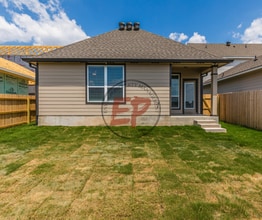 1304 Elise Ave in Waco, TX - Building Photo - Building Photo