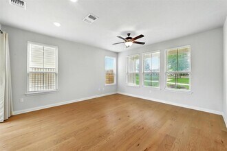 8007 Orizzonte St in Austin, TX - Building Photo - Building Photo