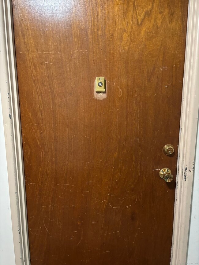 17 Ferris Ave in Norwalk, CT - Building Photo - Building Photo