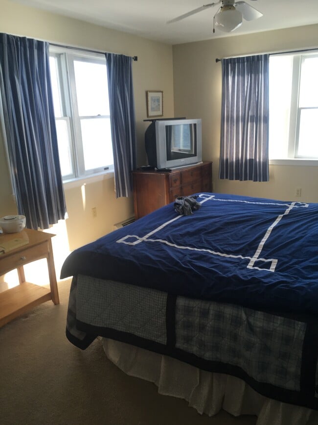 property at 1009 N Ocean Blvd