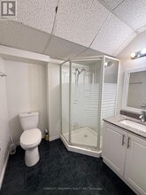 5932 Hemingway Rd in Mississauga, ON - Building Photo - Building Photo