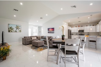 8357 Tahiti Rd in Ft. Myers, FL - Building Photo - Building Photo