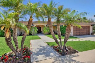 5595 Rutgers Rd in San Diego, CA - Building Photo