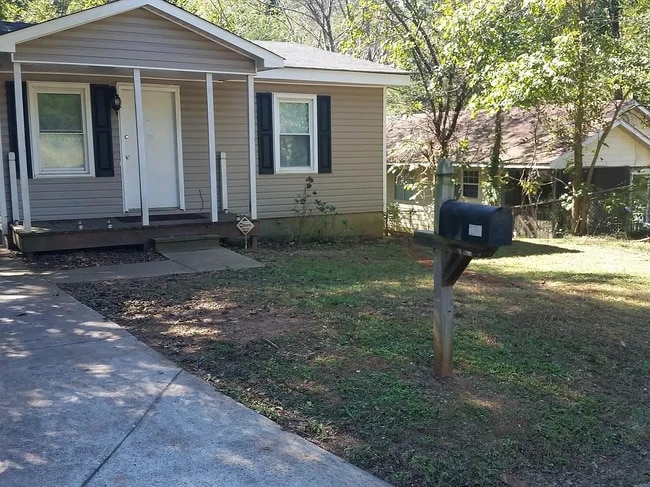 property at 276 Moreland Ave