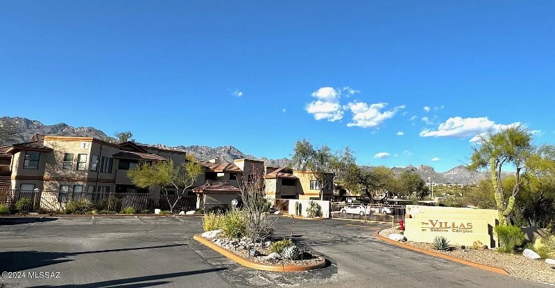 7255 E Snyder Rd in Tucson, AZ - Foto de edificio