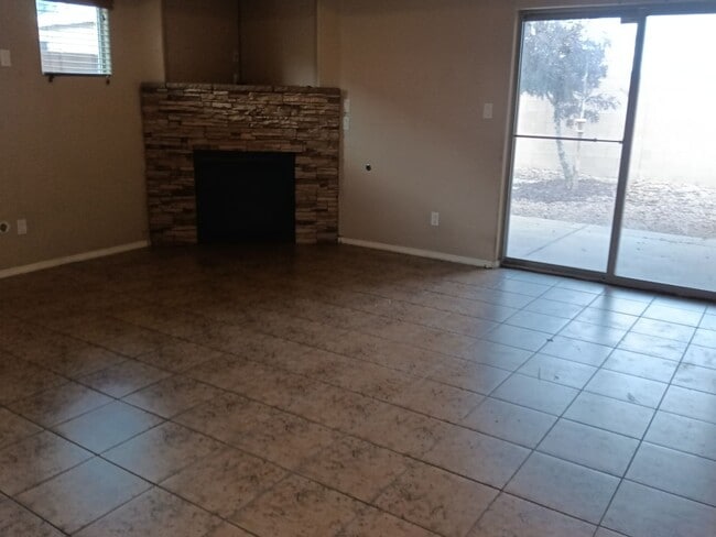 6281 Azaleas Rd NW in Albuquerque, NM - Building Photo - Building Photo