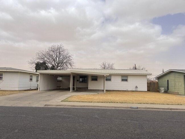 property at 1508 Sunset Blvd