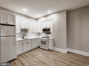 230 S Market St in Frederick, MD - Building Photo - Building Photo