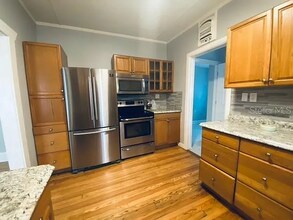 4130 1st Ave S in St. Petersburg, FL - Foto de edificio - Building Photo