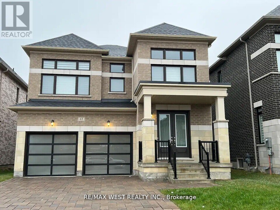 65 Port Royal Ave in Vaughan, ON - Building Photo