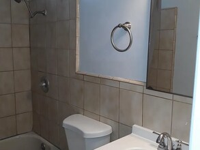 4433 Triggs St in Los Angeles, CA - Foto de edificio - Building Photo