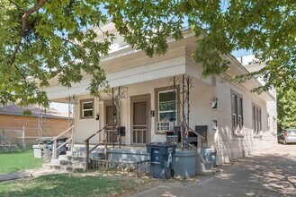 1615 Alston Ave, Unit D in Fort Worth, TX - Building Photo - Building Photo